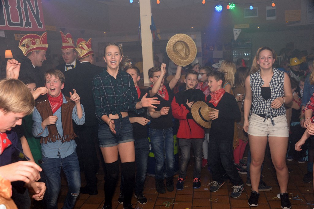 ../Images/Jeugddisco Wild wild west 106.jpg